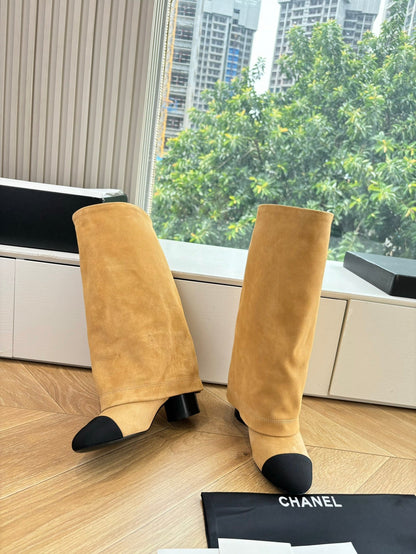 CC 25 High Boot Beige Suede Grosgrain 430340