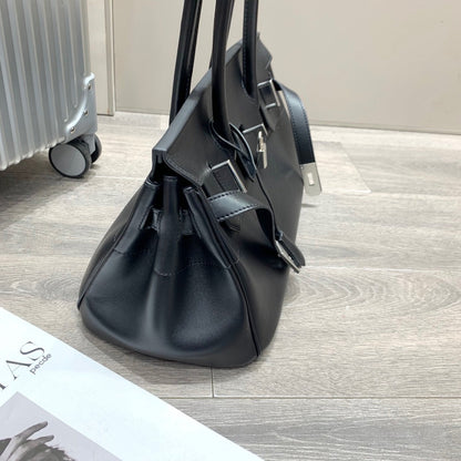 HM Shoulder Birkin 40cm Black Clemence Leather Silver Hardware