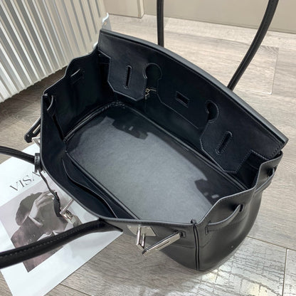 HM Shoulder Birkin 40cm Black Clemence Leather Silver Hardware