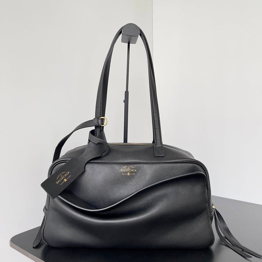 Balenciaga Carrie bowling ball bag black lambskin