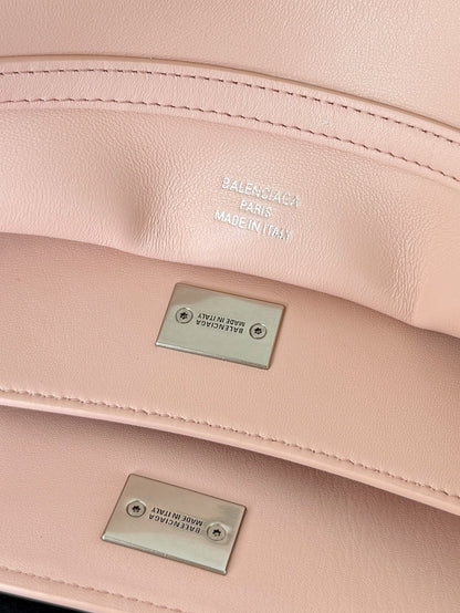 Balenciaga Rodeo 35 oversized bag pastel pink lambskin
