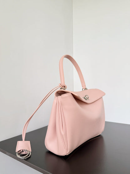 Balenciaga Rodeo 29 oversized bag pastel pink lambskin
