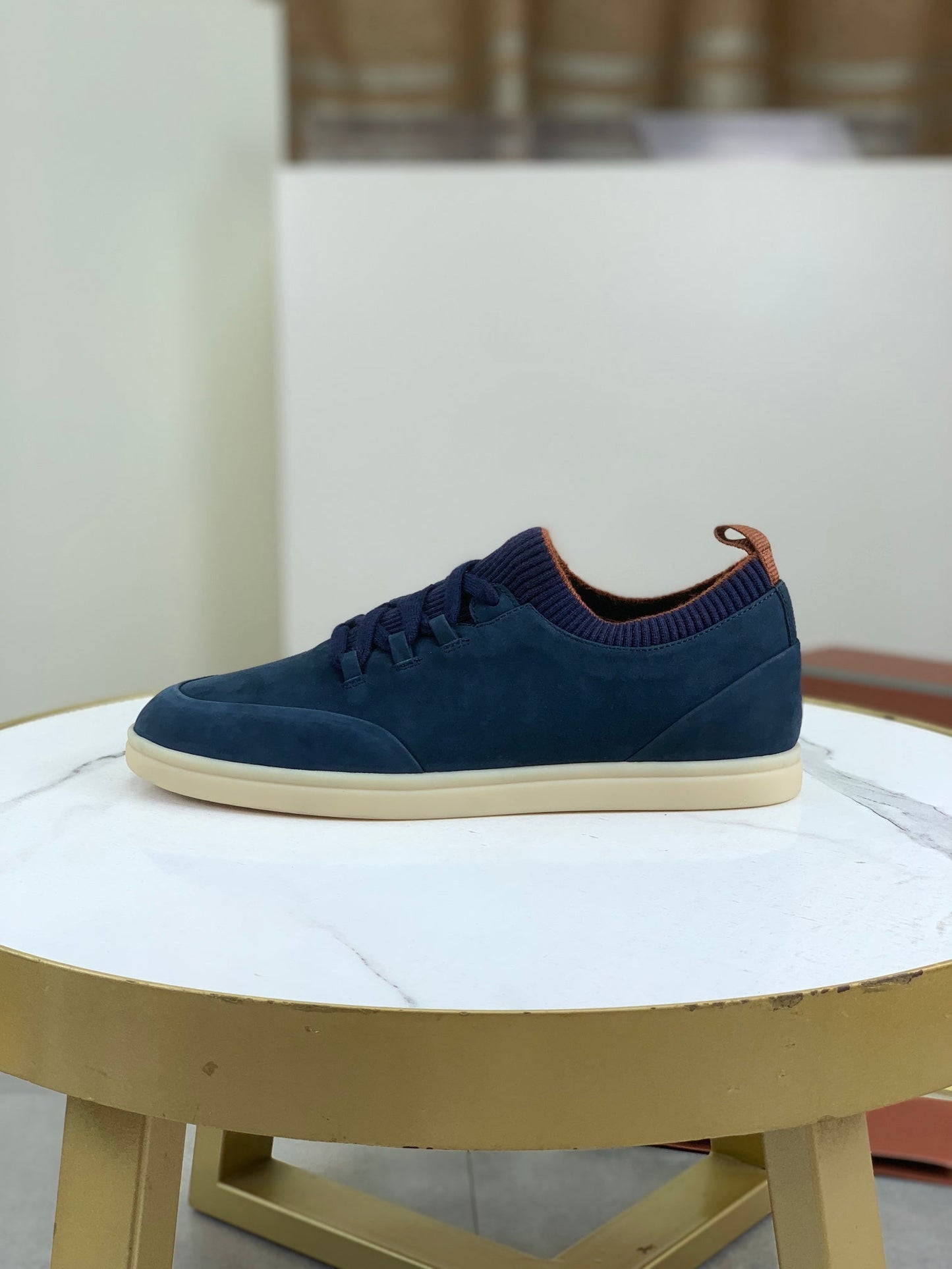 LP SOHO WALK TRAINERS IN AEGEAN SUEDE