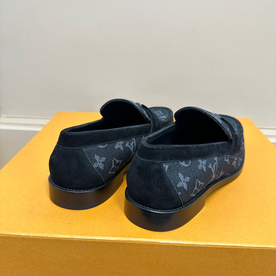 LV MAJOR LOAFERS IN BLACK MONOGRAM DENIM