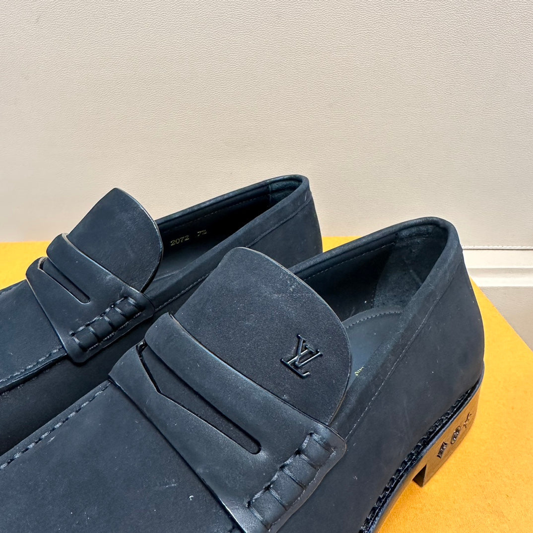 LV MAJOR LOAFERS IN BLACK SUEDE CALFSKIN