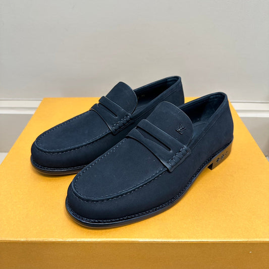 LV MAJOR LOAFERS IN BLACK SUEDE CALFSKIN