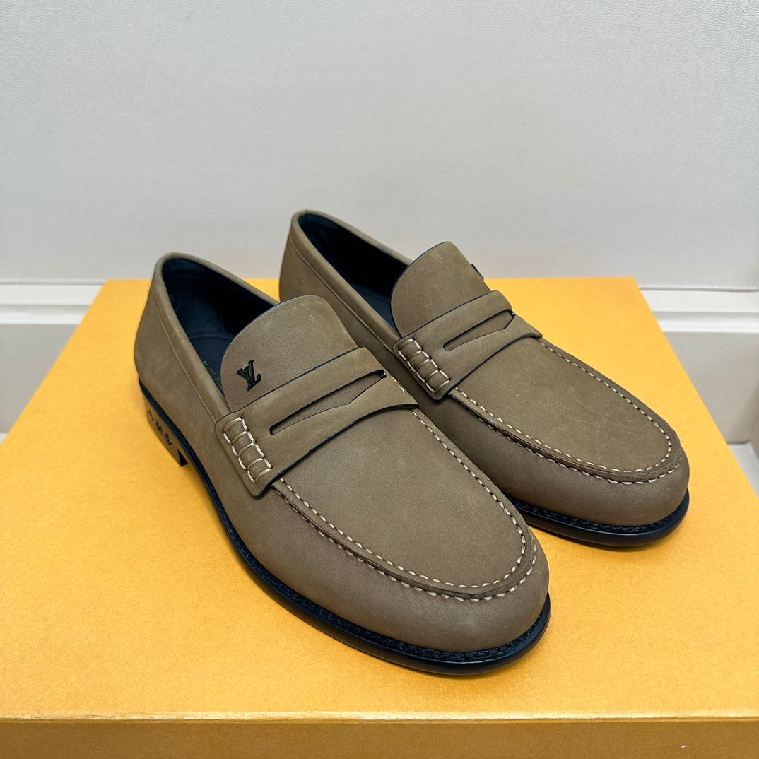 LV MAJOR LOAFERS IN PEANUT BROWN SUEDE CALFSKIN