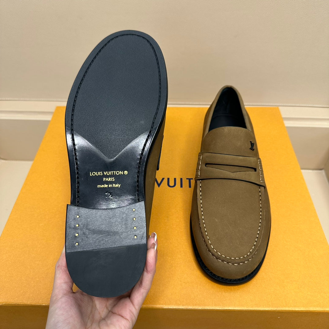 LV MAJOR LOAFERS IN PEANUT BROWN SUEDE CALFSKIN