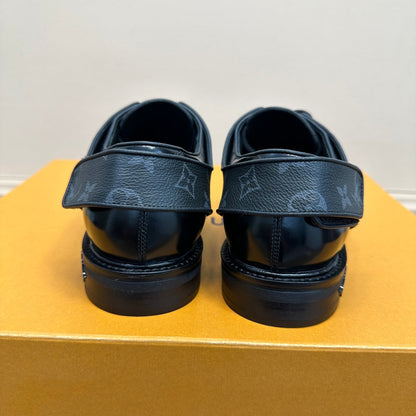 LV DERBY HARNESS SHOES IN BLACK CALFSKIN