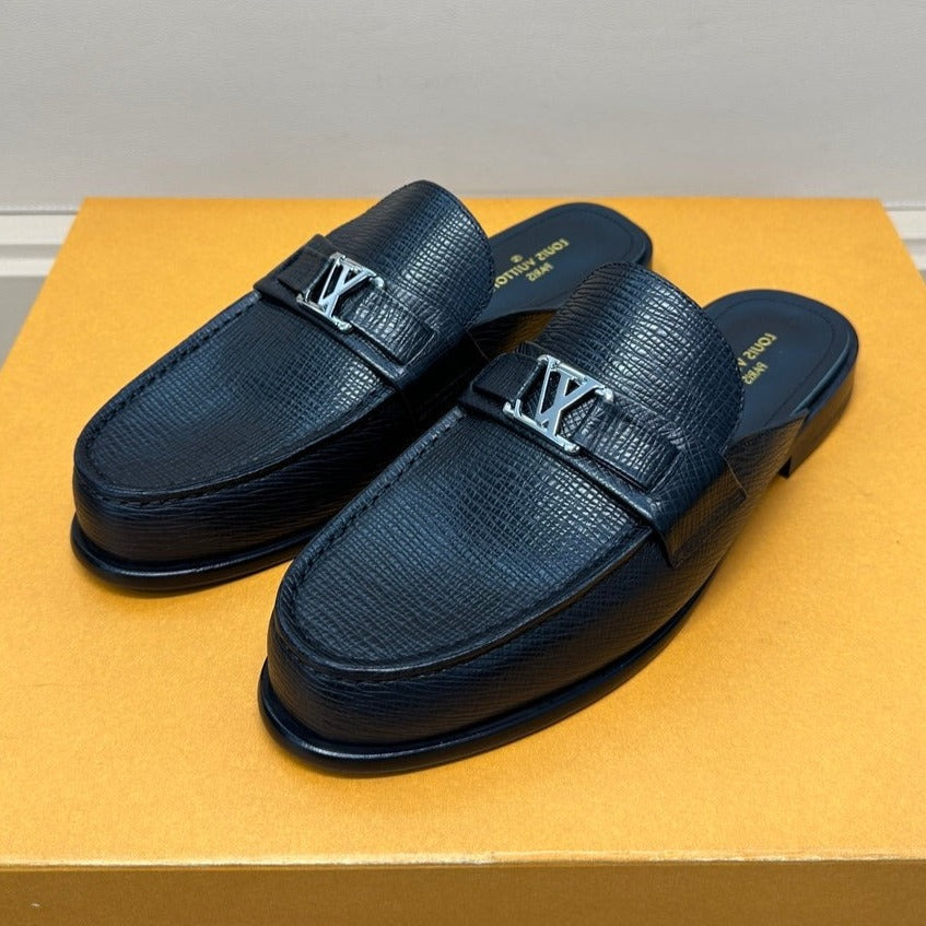 LV EASY MULE IN BLACK CALFSKIN