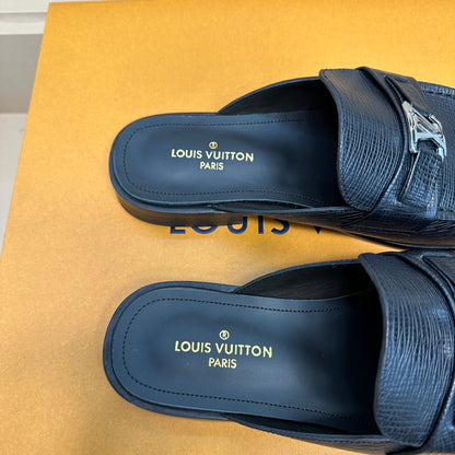 LV EASY MULE IN BLACK CALFSKIN