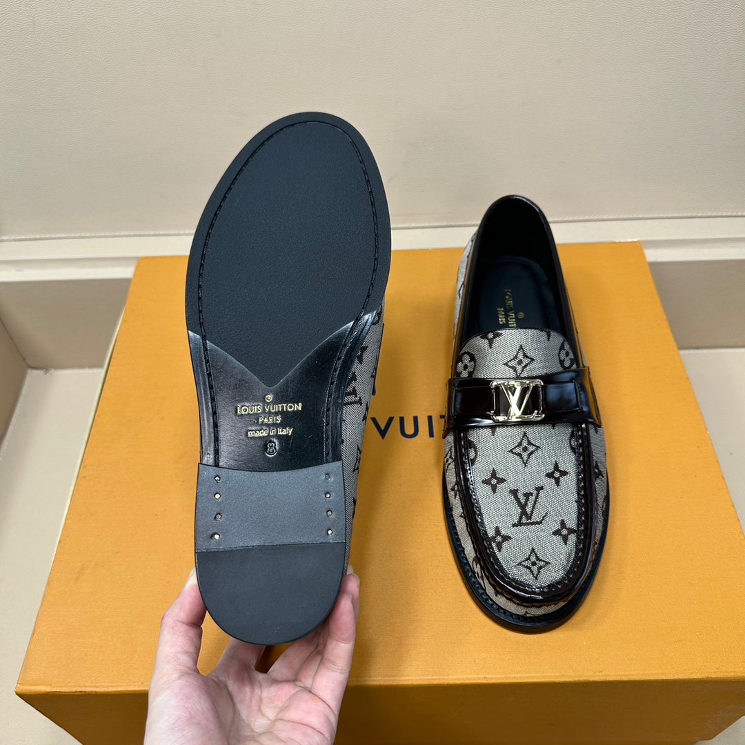 LV LOAFERS IN GREY MONOGRAM JACQUARD