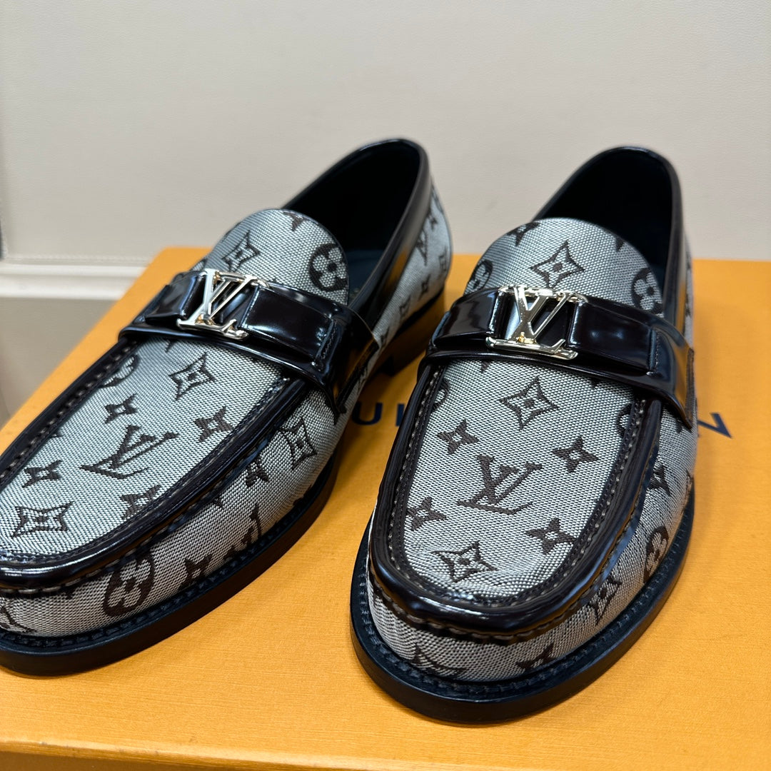 LV LOAFERS IN GREY MONOGRAM JACQUARD