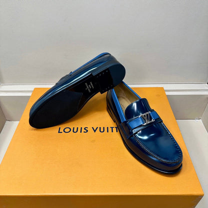 LV MAJOR LOAFER IN GLOSSY NAVY BLUE CALFSKIN