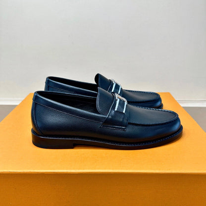 LV MAJOR LOAFER IN BLACK WRINKLED CALFSKIN