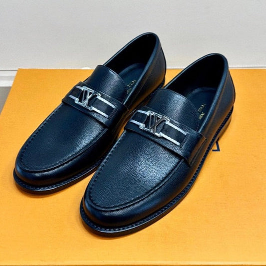 LV MAJOR LOAFER IN BLACK WRINKLED CALFSKIN
