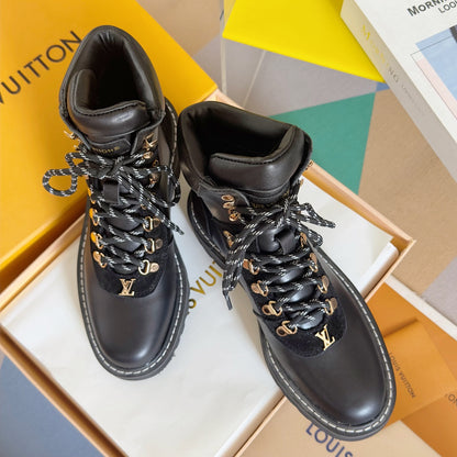 LV Territory Flat Ranger 40mm Black Cowhide