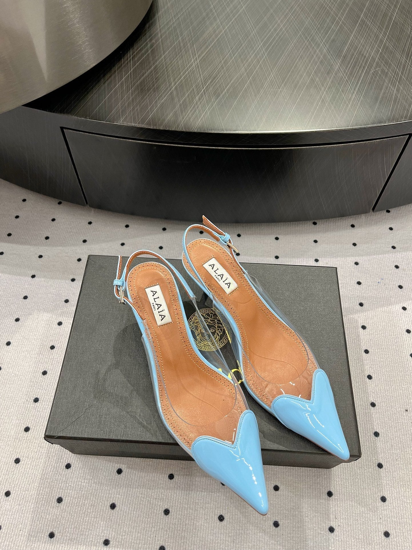 Alaila Le Cœur Slingbacks 60mm In Could Blue Glossy Lambskin  954835