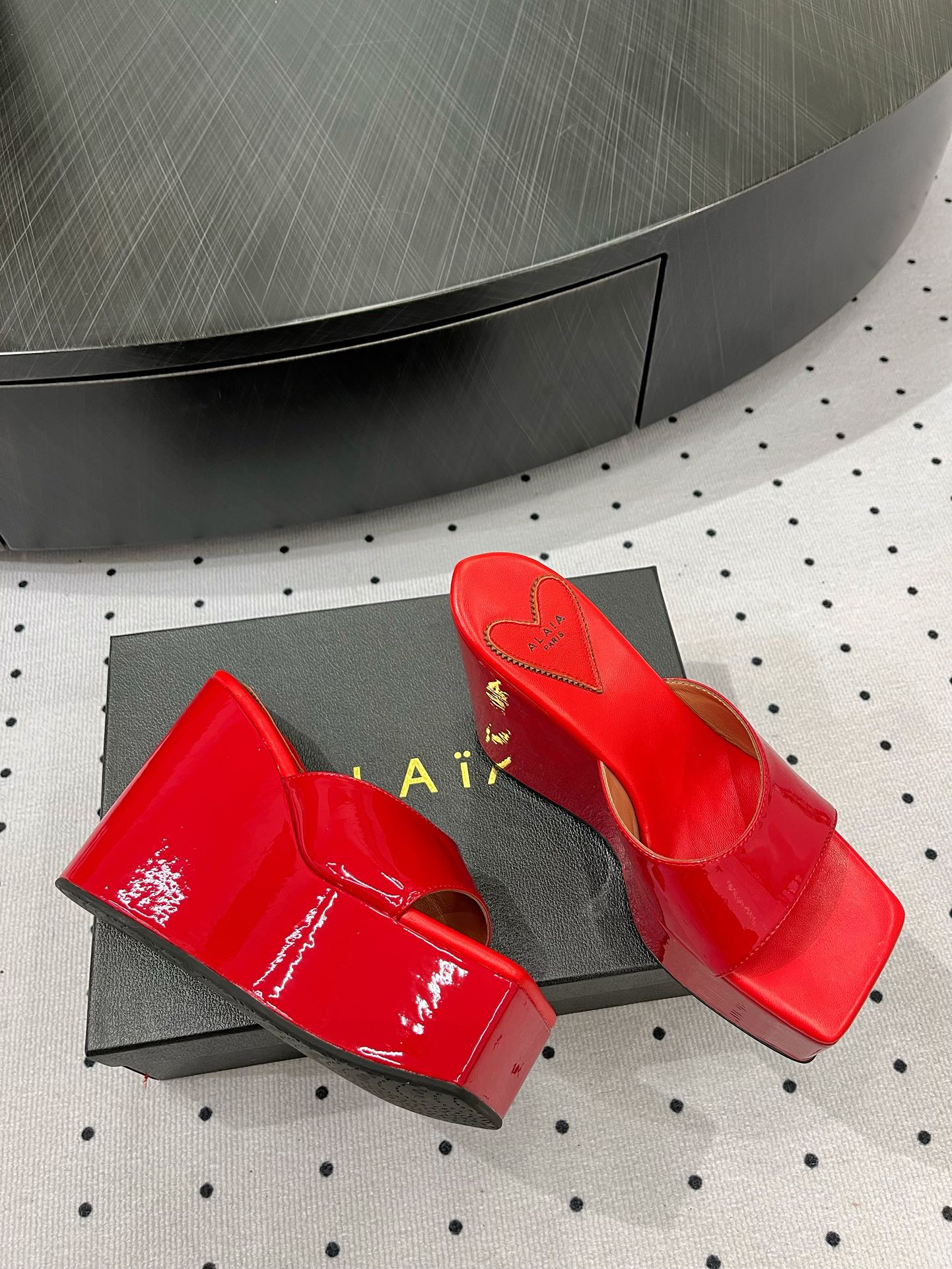 Alaila High Sandal 115mm In Red Glossy Lambskin 954872