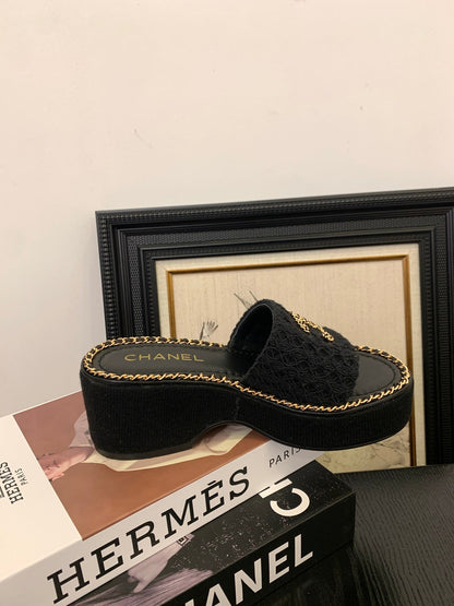 CC 25 Platform Slippers Black Lambskin 310383