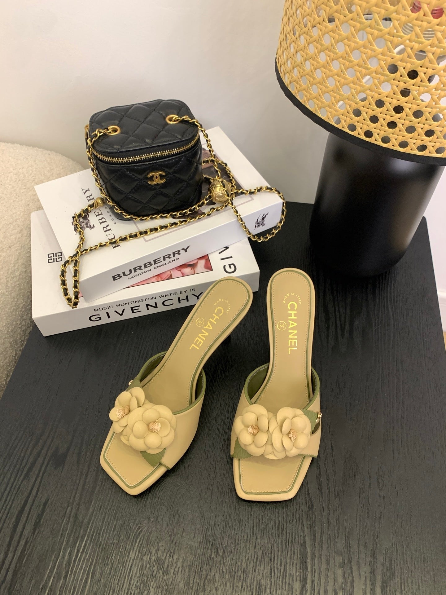 CC 25 Mules Green Beige Lambskin 288774
