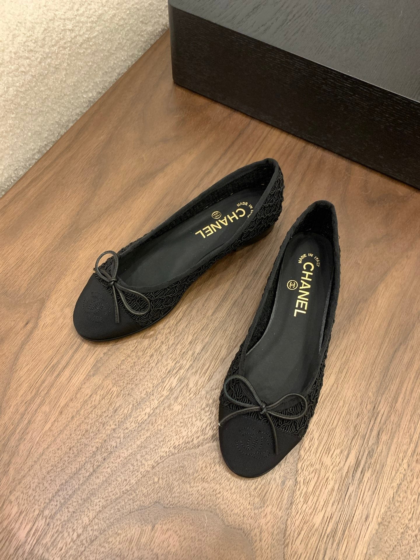CC 25 Ballet Flat Black Fabric Grosgrain