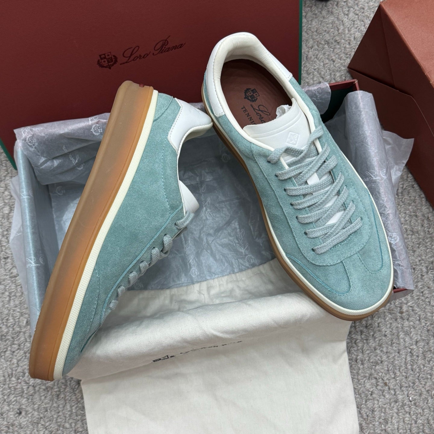LP sneaker unisex style light aqua  sheepskin mix suede 384720