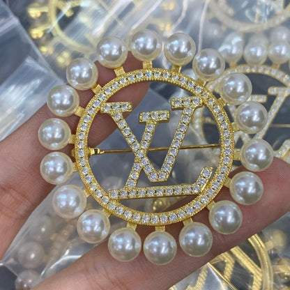 LV Brooch 188773