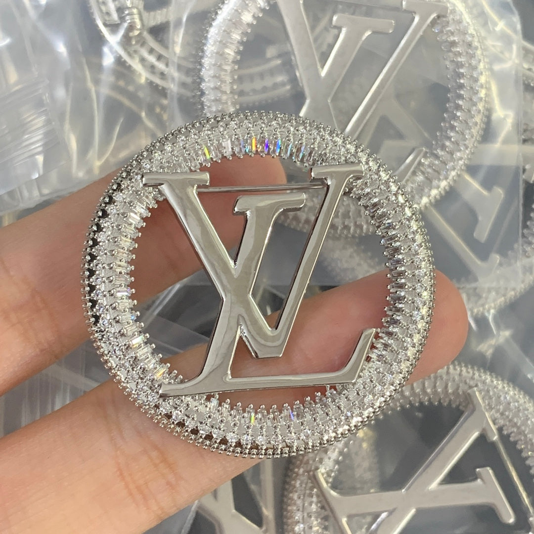 LV Brooch 193003