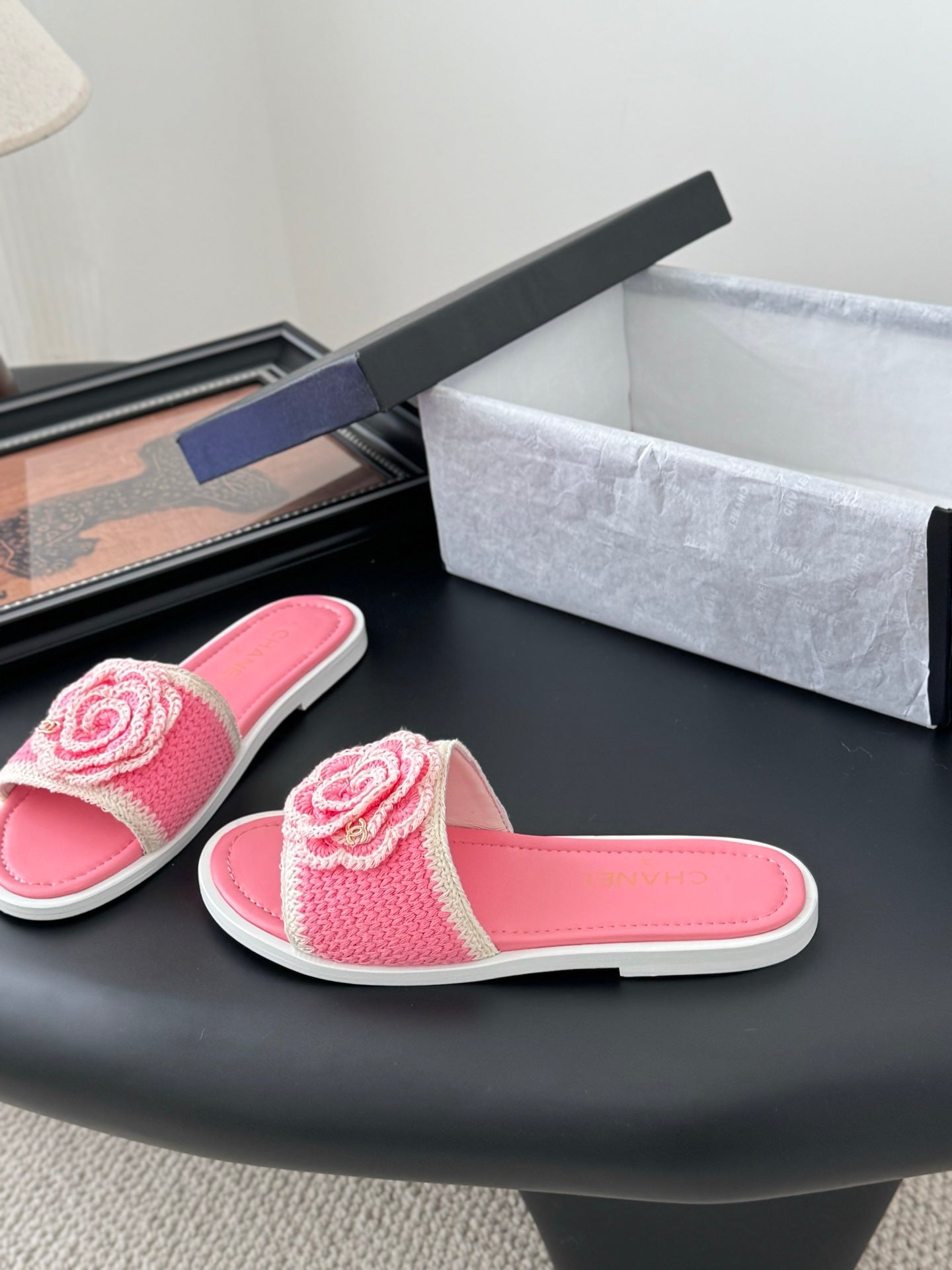 CC 25 Flower Slippers Pink Knitted 305302