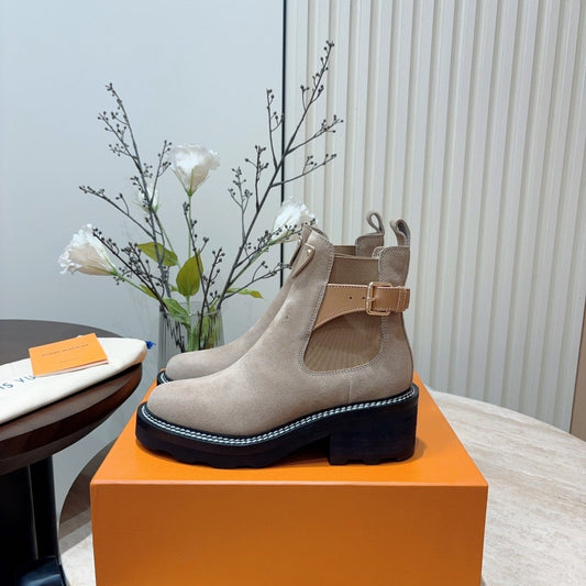 LV Beaubourg Ankle Boot Gray Brown Suede