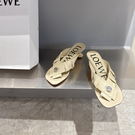 Loewe 25 Toy Panta Toe Thong 5cm Beige Sheepskin