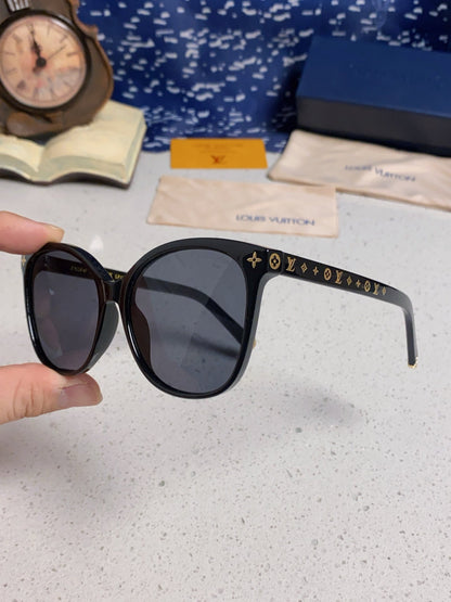 CAT EYE SUNGLASSES 573322 IN BLACK ACETATE MONOGRAM LOGO