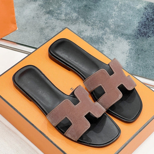 0ran sandal sienna velvet goatskin