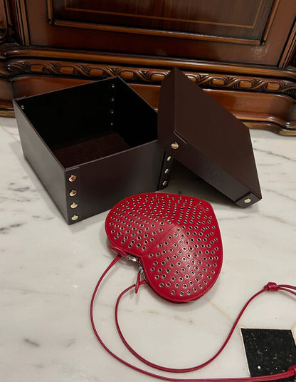 Le Coeur 21cm Red Metal Rivet Calfskin Shouder 243049