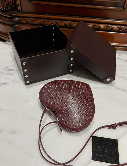 Le Coeur 21cm Burgundy Metal Rivet Calfskin Shouder 243047