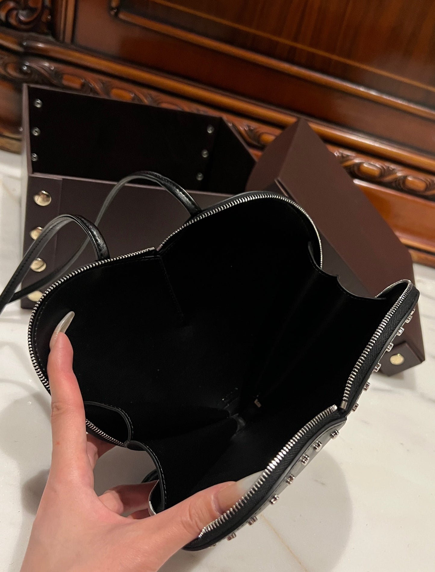 Le Coeur 21cm Black Heart Calfskin Shouder 243045