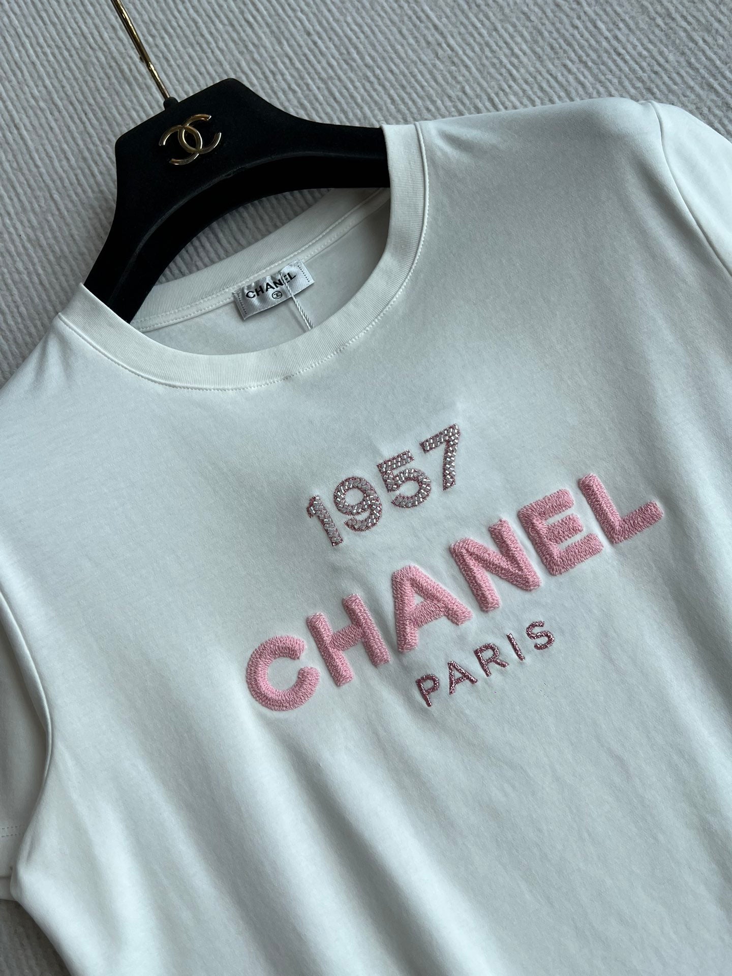 CC 25 Embroidery Round Neck Sleeved Short Cotton