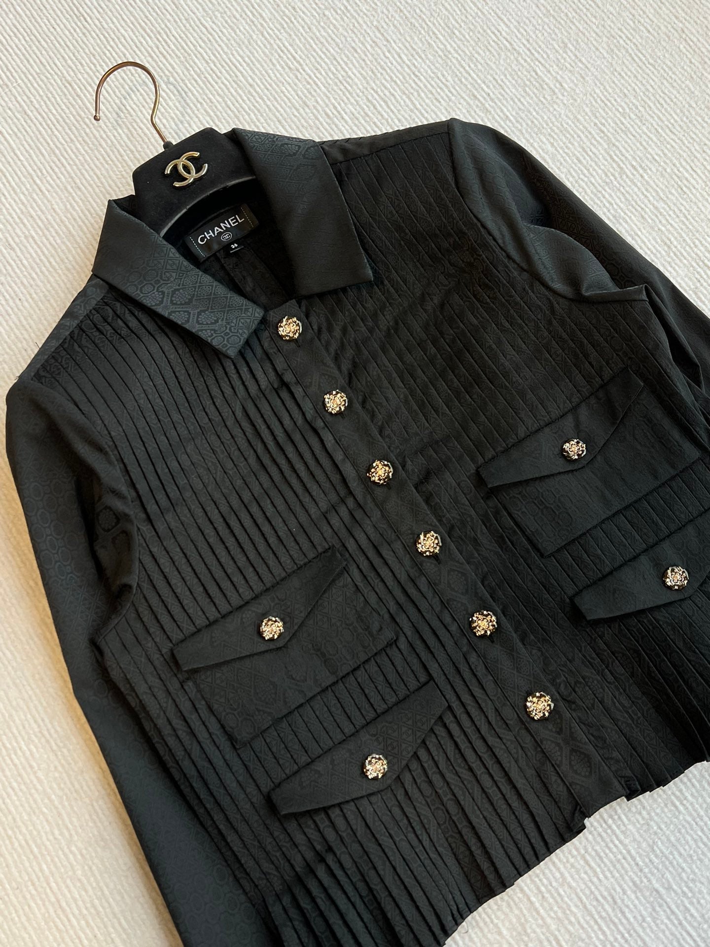 CC 25 Pleated Shirt Black Silk