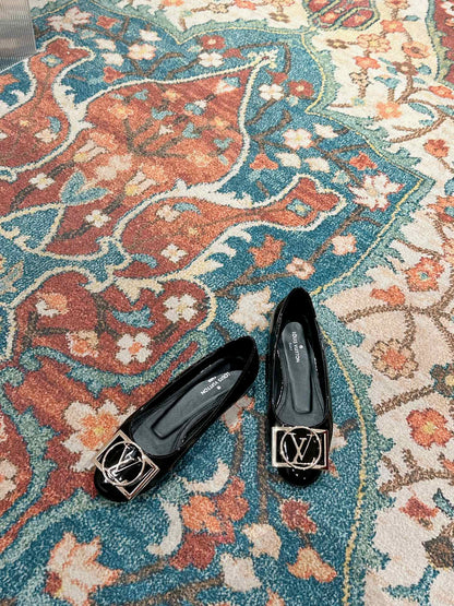 LV Shake Flat Ballerina Black Lambskin