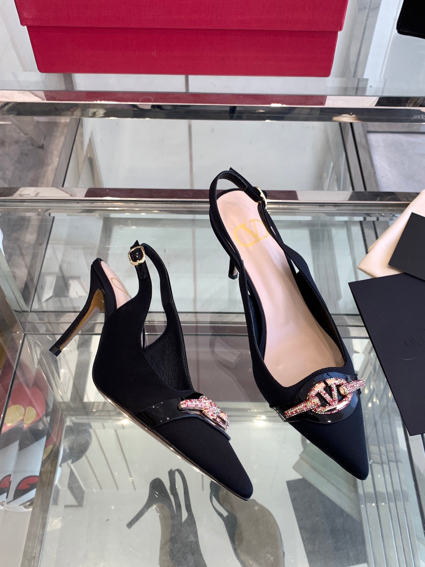 VT 25 High Heels Slingbacks Black Cowhide 292350