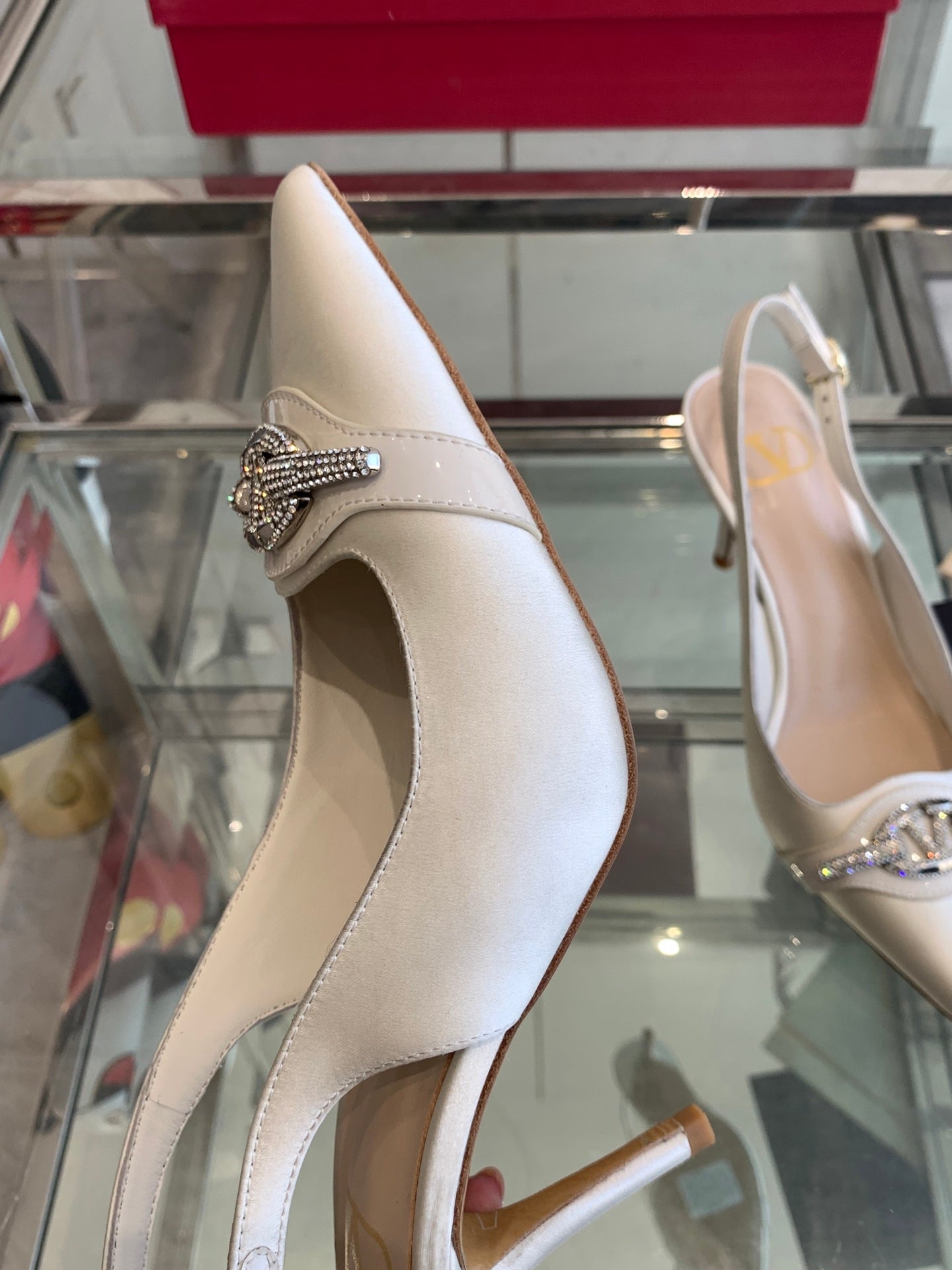 VT 25 High Heels Slingbacks White Cowhide 292351