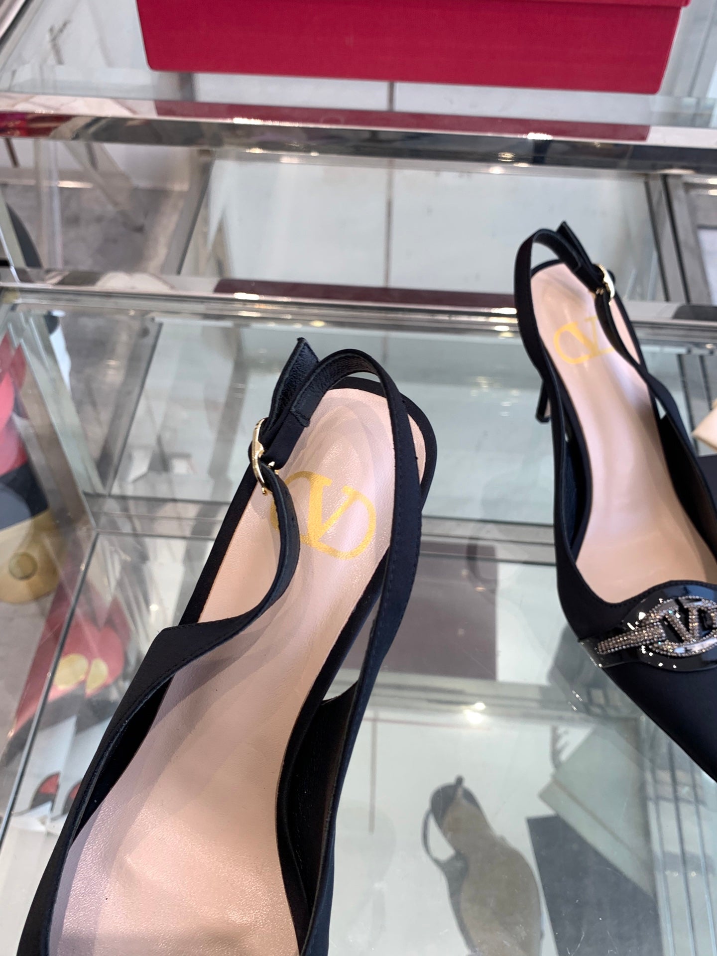 VT 25 High Heels Slingbacks Black Cowhide 292352