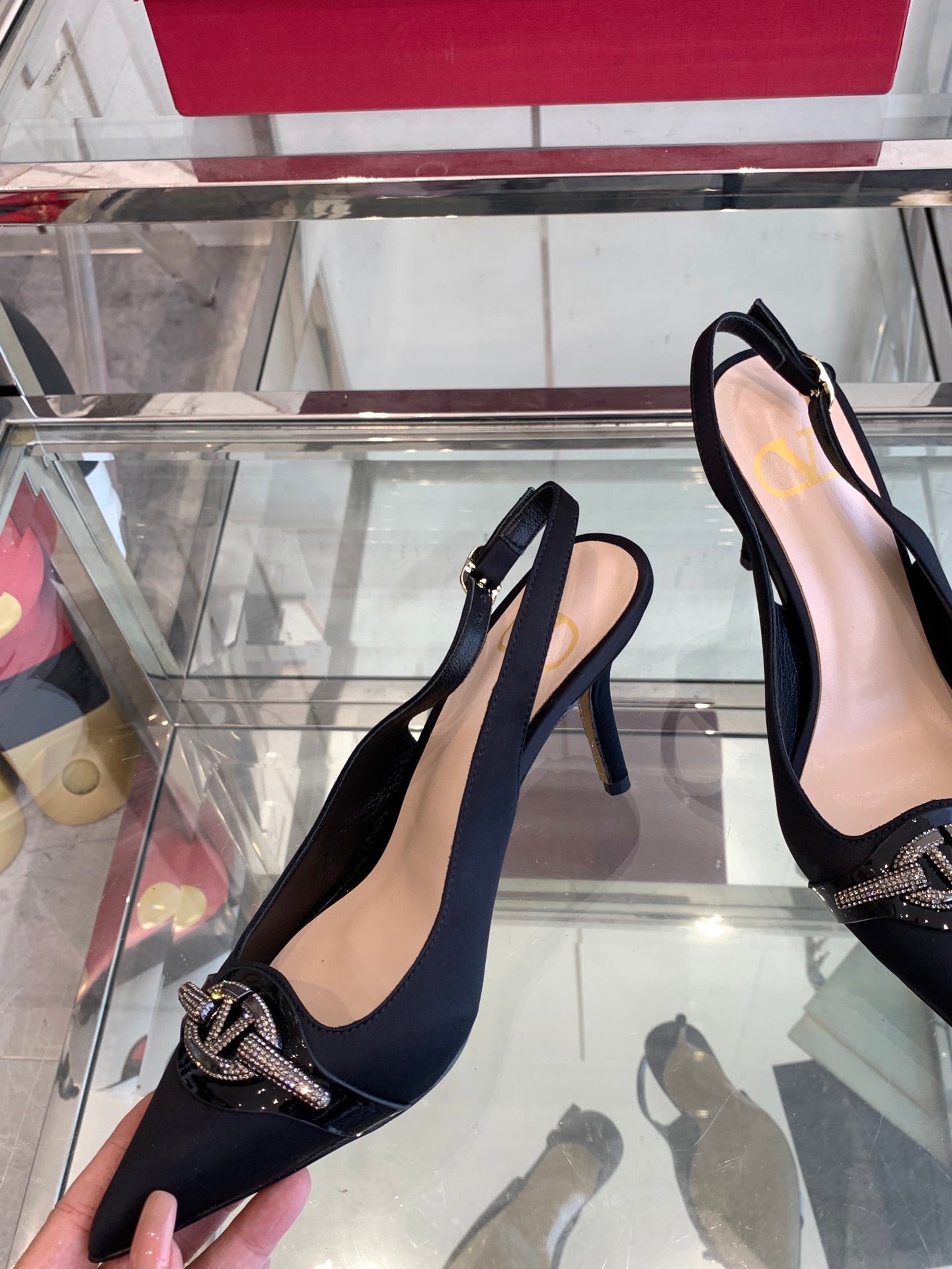 VT 25 High Heels Slingbacks Black Cowhide 292352