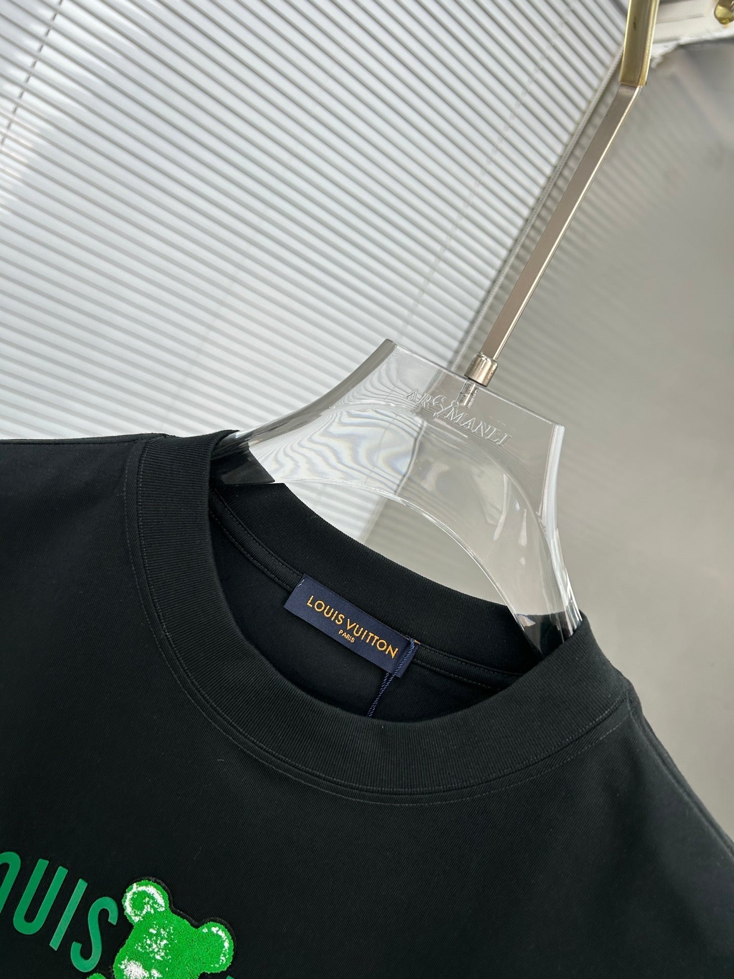 LV BLACK COTTON T-SHIRT 239580
