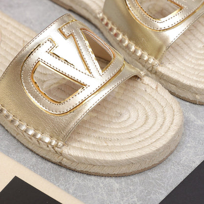 Vlogo Cut-Out Slide 20 Gold Calfskin Beige Sole Raffia