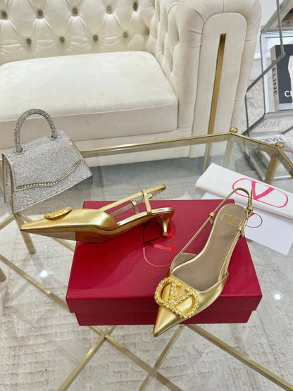 VT Vlogo Signature Gold Slingback Cowhide 342233