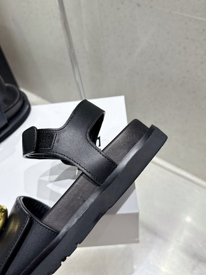 LOEWE 25ss sandals black gold sheepskin
