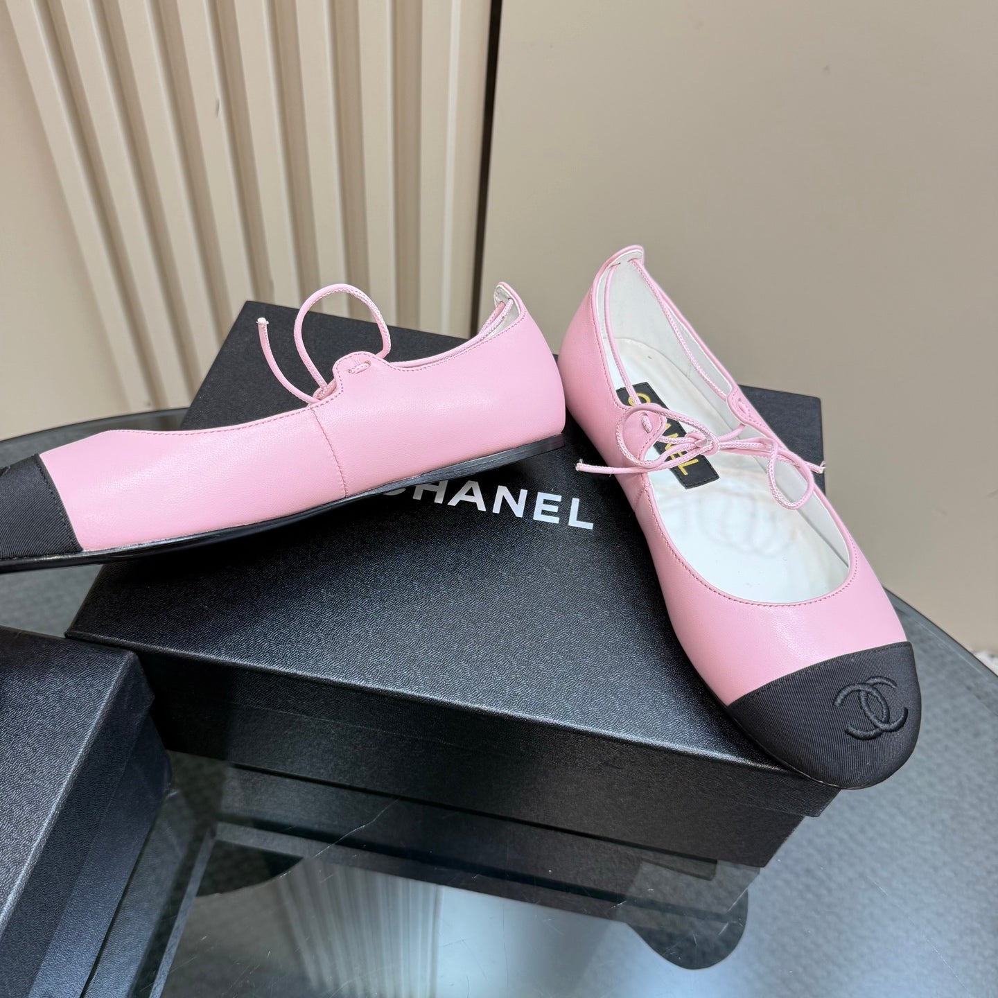 CC 25 Mary Jane Flat Pink Leather with Fabric 239408