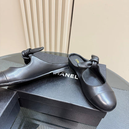 CC 25 Mule Flat Black Sheepskin 239414